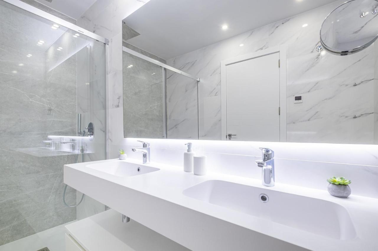 Sunset Cliffs Deluxe Apartment 1054 Poniente Beach 베니돔 외부 사진